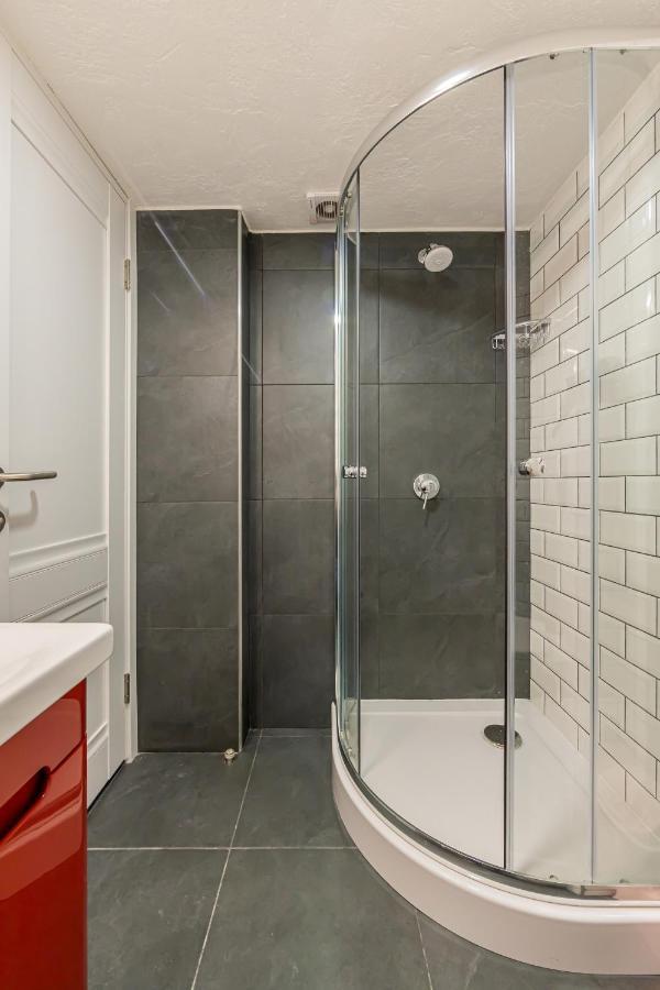 Kyiv Saksahanskoho Apart Hotel エクステリア 写真